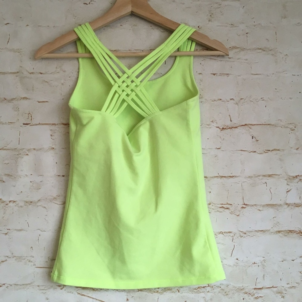 Calvin Klein Performance Quick Dry Tank - Picture 4 of 6